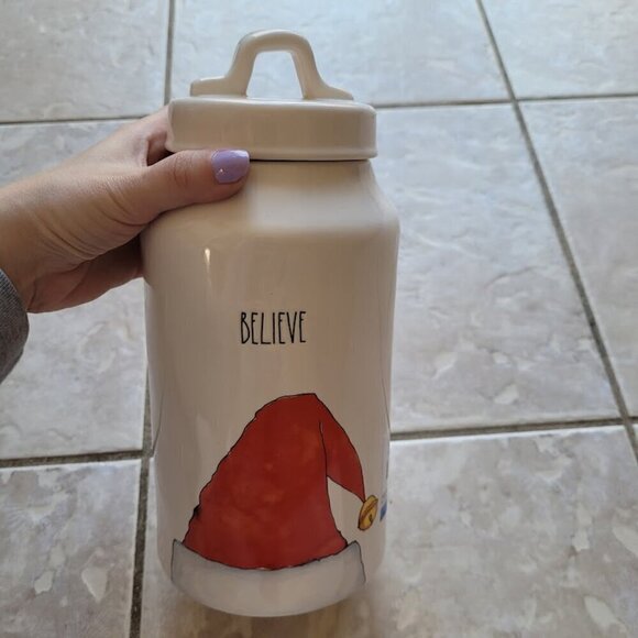 Rae Dunn new Christmas holiday cermaic "Believe" Jar - Picture 7 of 9
